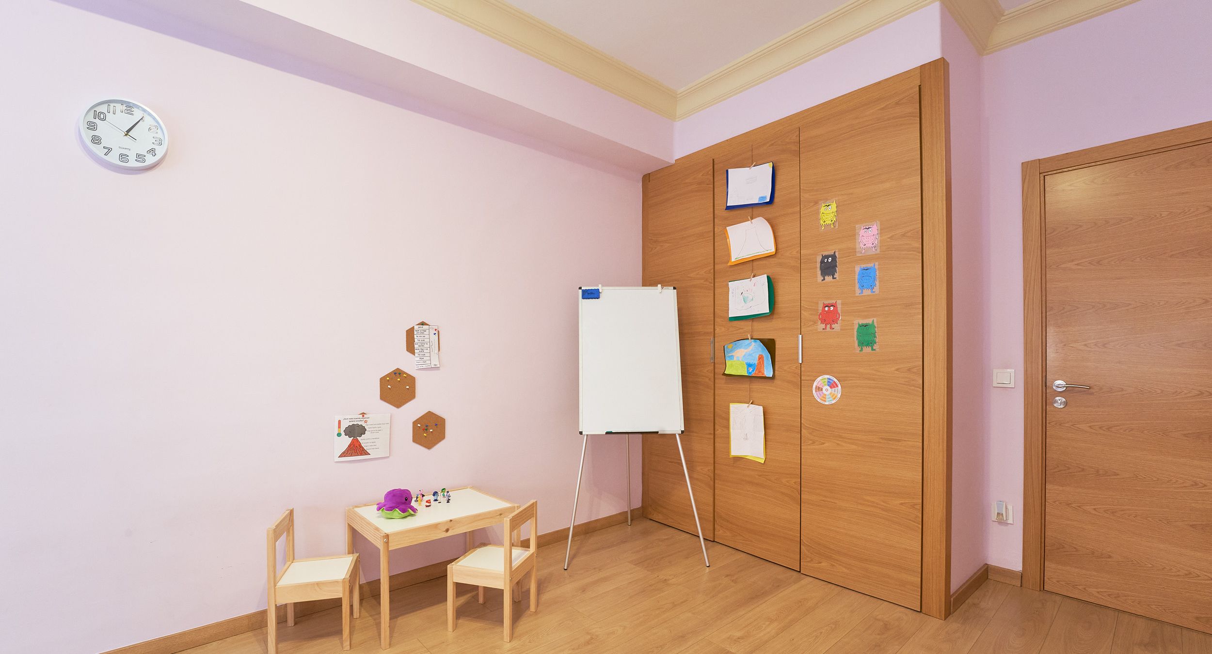 Sala despacho de Teruel especial niños